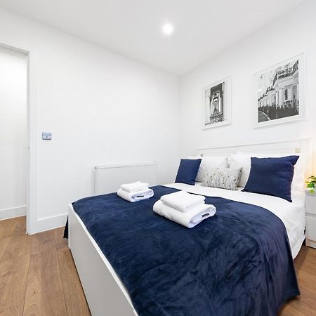 Central London Two Bedroom Serviced Apartment - Nine Elms Luxury Stay - Vauxhall & Westminster Exteriör bild