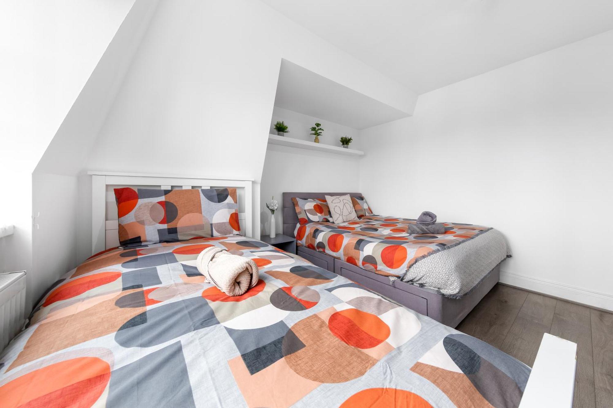 Central London Two Bedroom Serviced Apartment - Nine Elms Luxury Stay - Vauxhall & Westminster Exteriör bild