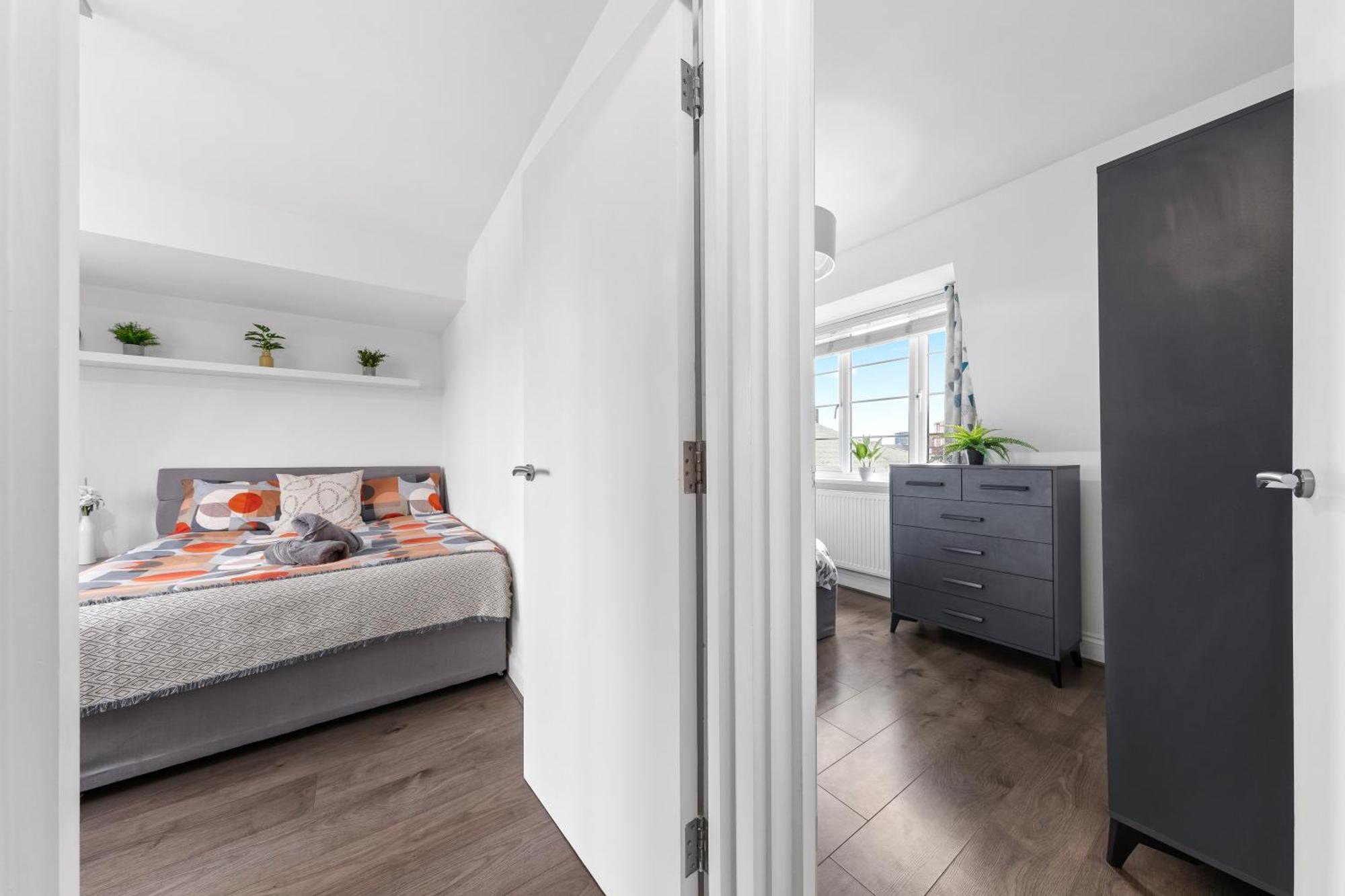 Central London Two Bedroom Serviced Apartment - Nine Elms Luxury Stay - Vauxhall & Westminster Exteriör bild