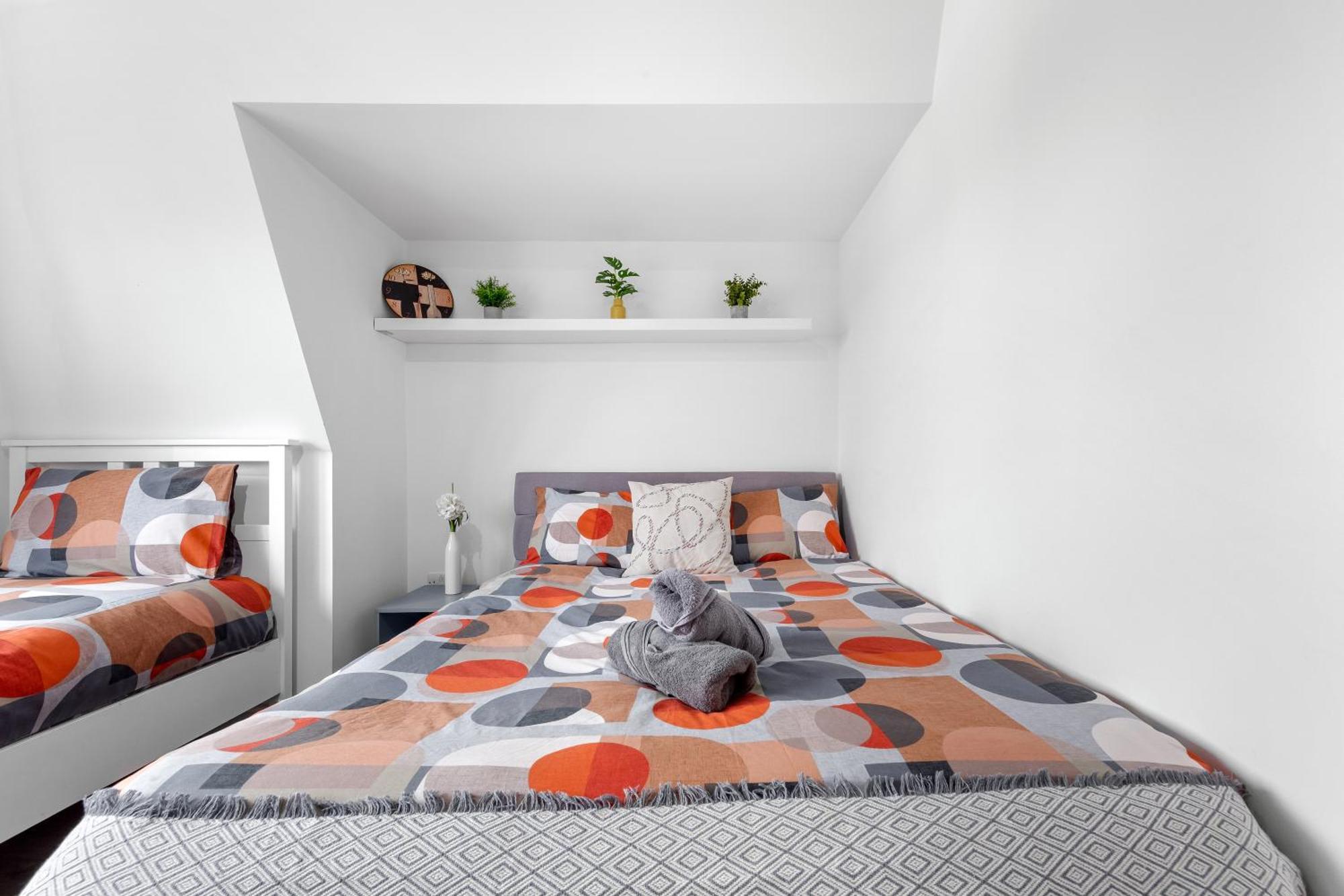 Central London Two Bedroom Serviced Apartment - Nine Elms Luxury Stay - Vauxhall & Westminster Exteriör bild