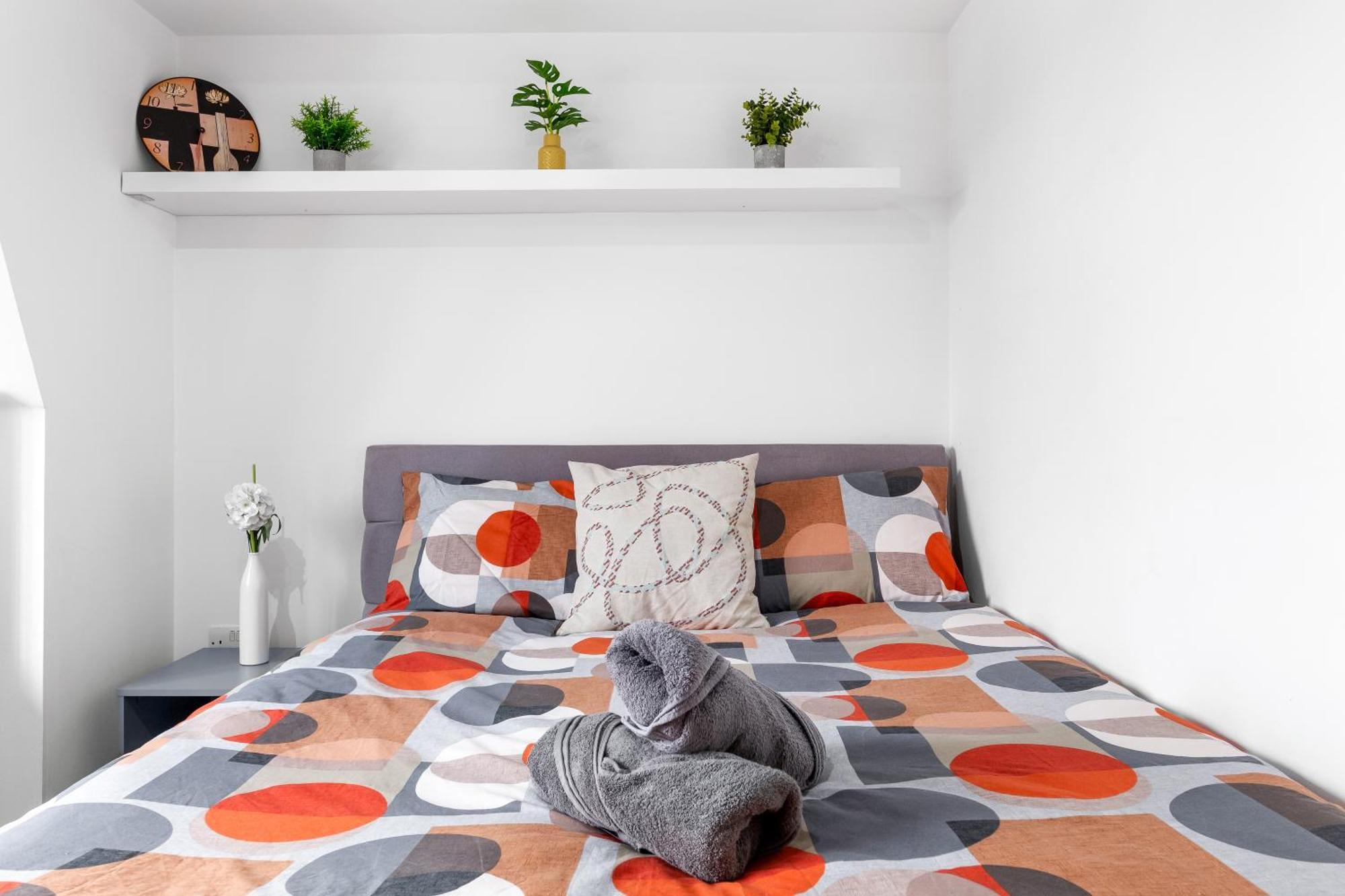 Central London Two Bedroom Serviced Apartment - Nine Elms Luxury Stay - Vauxhall & Westminster Exteriör bild
