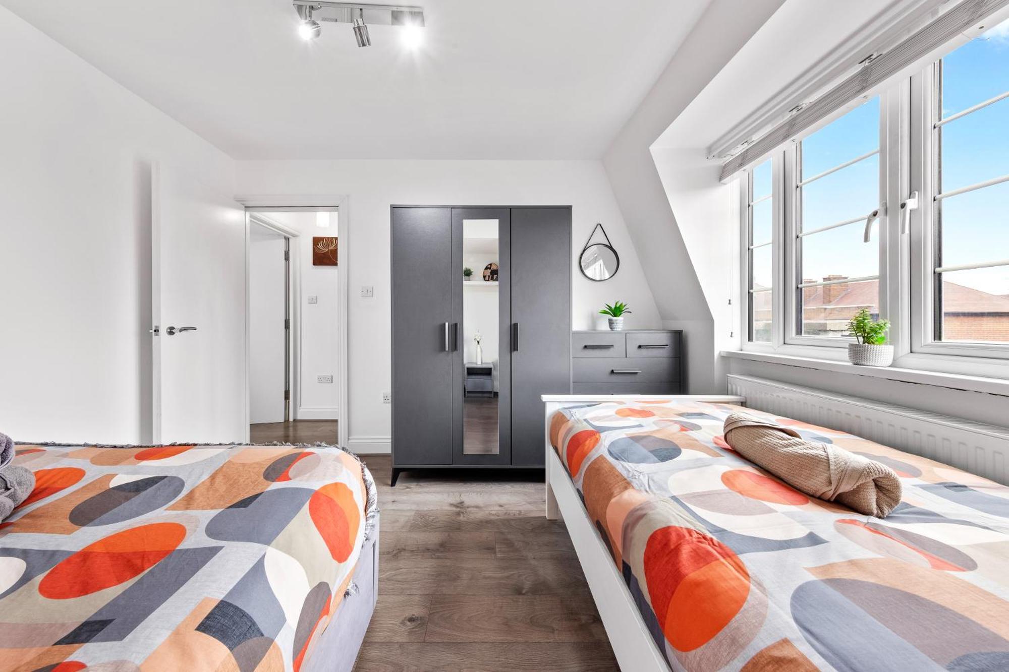 Central London Two Bedroom Serviced Apartment - Nine Elms Luxury Stay - Vauxhall & Westminster Exteriör bild